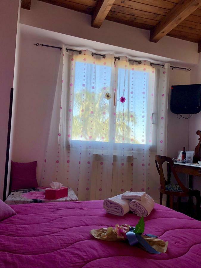 Da Francesca Villa Шила Екстериор снимка